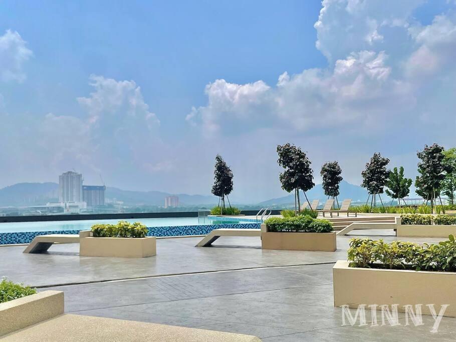 Apartment Netizen Balcony View Mrt 4-5pax #17